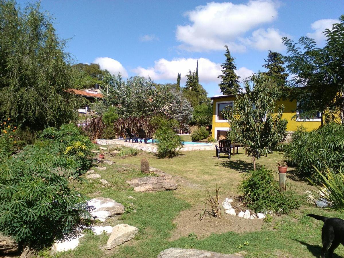 Las Acacias Refugio De Descanso Otel La Falda Dış mekan fotoğraf