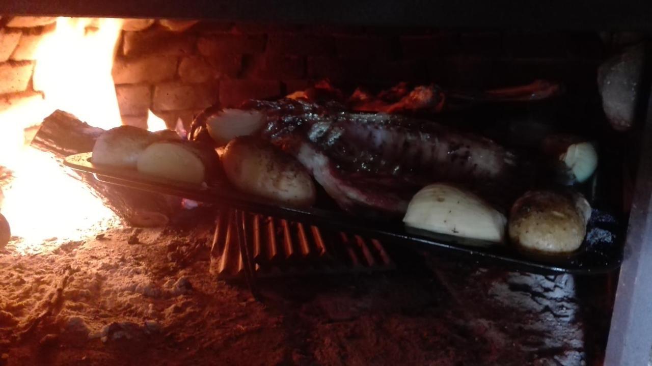 Las Acacias Refugio De Descanso Otel La Falda Dış mekan fotoğraf