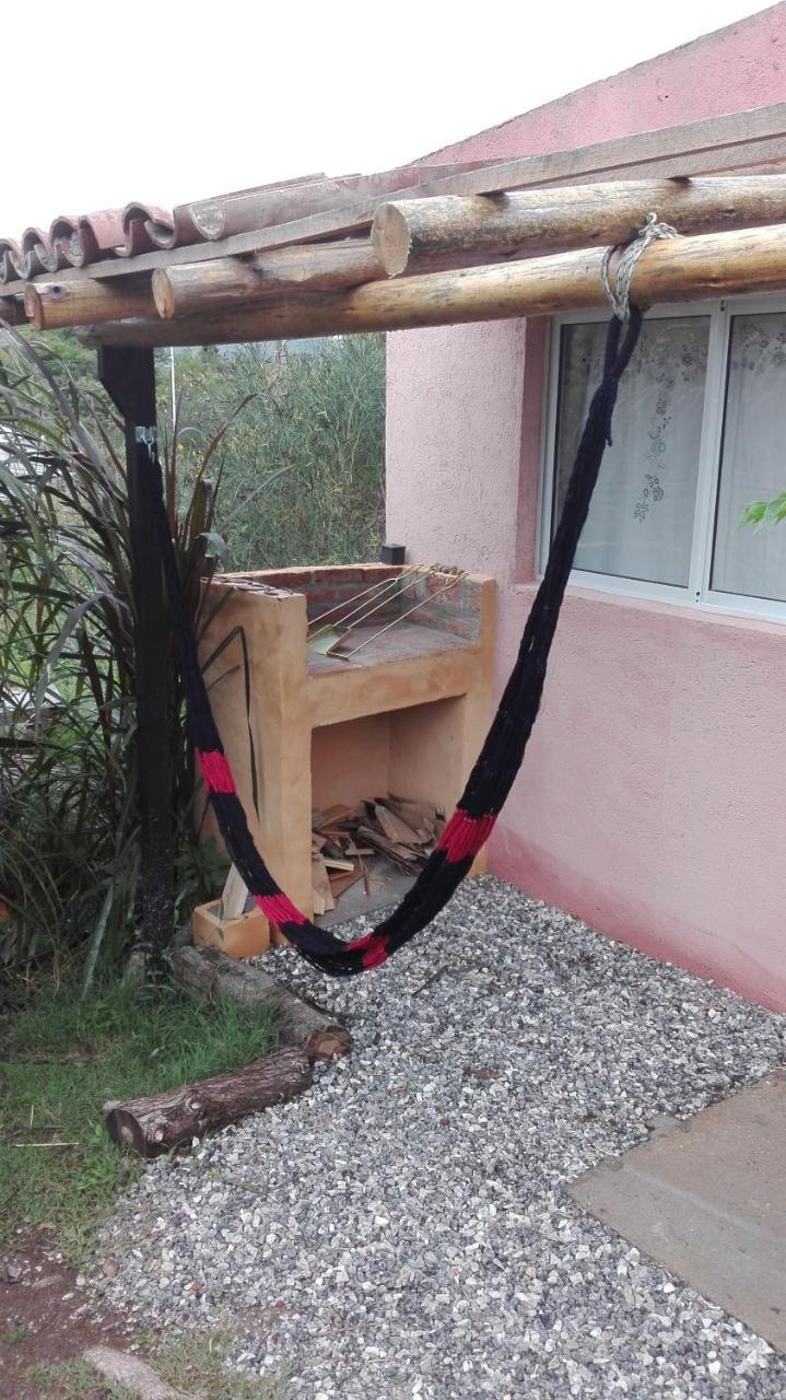 Las Acacias Refugio De Descanso Otel La Falda Dış mekan fotoğraf